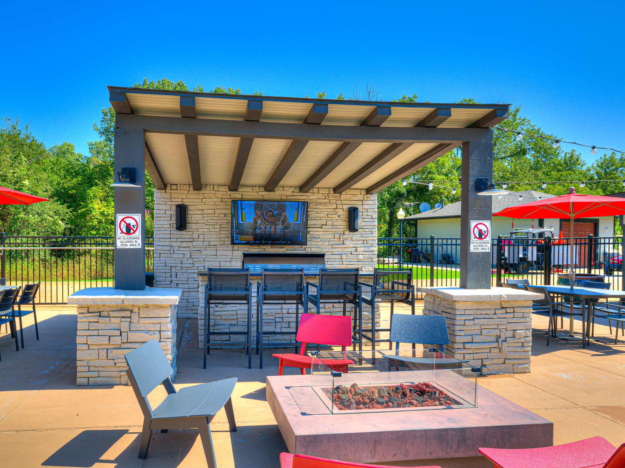 56 web or mls The Flats Norman 730 Stinson St 56